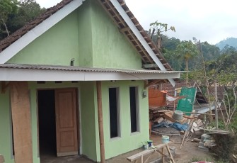 Cat Hijau Siri Khas TMMD 112 Kodim 0818/Malang-Batu