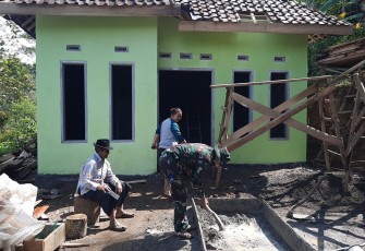 Canda Tawa Satgas TMMD Menjadi Kenangan