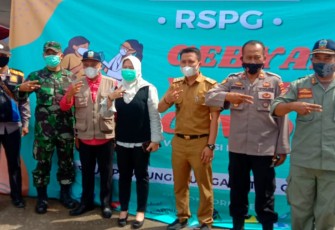 Giat monitoring pelaksanaan vaksinasi absolut di Kecamatan Pameungpeuk,Kabupaten Garut.