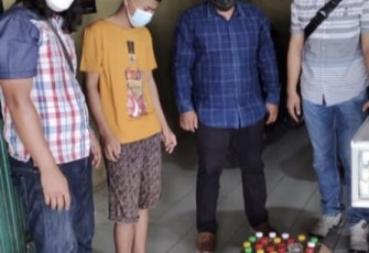 Satres Narkoba Amankan Ratusan Minuman Keras Jenis Ciu