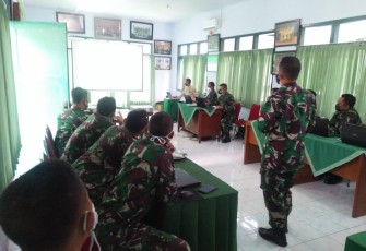 Korem 071/Wijayakusuma menggelar Rapat Koordinasi Teknis (Rakornis) Sinkronisasi Data Covid-19, Selasa (10/8/2021) di Aula Persit Kartika Chandra Kirana Koorcab Rem 071 PD IV/Diponegoro, Sokaraja, Banyumas. 