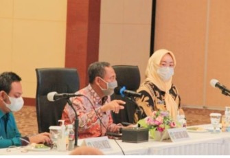 Pj. Sekdaprov Kepri H. Lamidi 