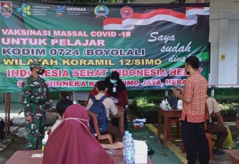 1000 vaksin untuk pelajar