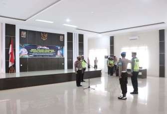 Polres Lingga Laksanakan Apel Gelar Pasukan Dalam Rangka Operasi Zebra Seligi 2021