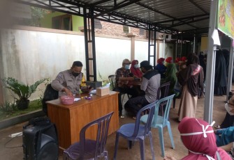 Pelaksanaan Vaksinasi di Puskesmas 02 Singorojo ,Selasa 23/11/2021