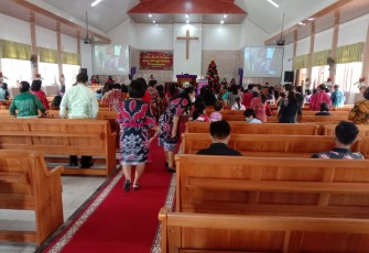 Kodim Palangka Raya Bersama Satgas Gabungan Awasi Penerapan Prokes di Gereja 