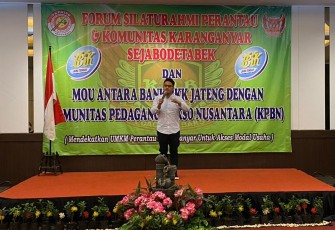 Ilyas Akbar Almadani saat menghadiri acara forum silaturahmi warga perantau asal Karanganyar se-Jabodetabek. (Foto : Istimewa)