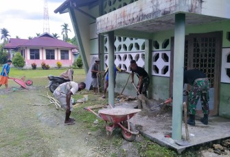 Karya Bakti Bersama Warga Di Perbatasan