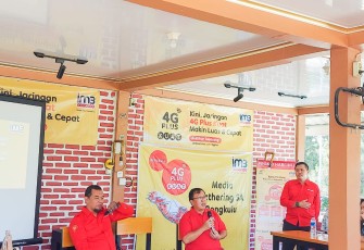 Tim Indosat saat berdiskusi dalam gathering media sekaligus silaturahmi di Try Me Cafee 