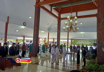 Pelantikan Kepala Desa Antar Waktu Tahun 2021 Kabupaten Blitar (foto : Faisal NR / Klikwarta.com)