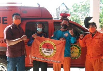 Tim Barreta Pati bersama Tim SAR Jepara 