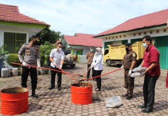 Kapolres Mukomuko Hadiri Pemusnahan BB Oleh Kejari