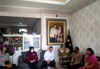 Kapolres Lakukan Anjangsana di Kediaman Irjen Pol (Purn) Supratman