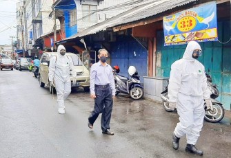 Polsek Tanjung Pinang Kota Lakukan Penyemprotan Disinfektan 