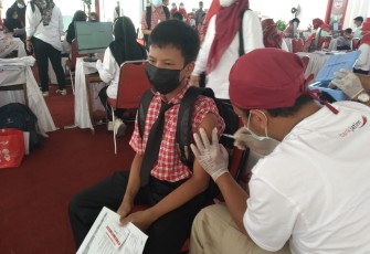 Menuju Pembelajaran Tatap Muka, Vaksinasi Massal Bagi Pelajar Dilaksanakan di SMPN 3 Tulungagung