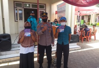 Kapolsek Argapura Pantau Langsung Pelaksanaan Giat Gerai Vaksin TNI – Polri Merdeka