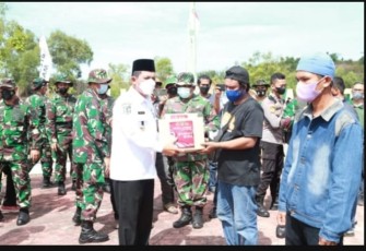 Gubernur H Ansar Ahmad Mengapresiasi Kegiatan TNI Manunggal Membangun Desa (TMMD) ke-112 Sebagai Wujud Sinergitas Membangun Negeri