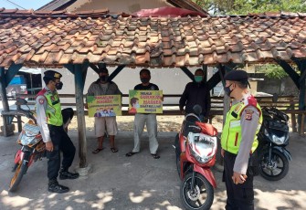 Sosialisasi Dan Edukasi Disiplin Prokes Unit Samapta Polres Majalengka Sapa Warga di Pangkalan Ojek