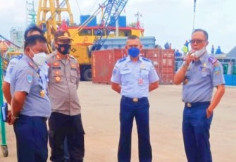 Persiapan Pembukaan Kembali Rute Pelayaran Nasional Kapal Penumpang di Pelabuhan Kijang Bintan
