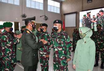 Danrem 033/WP Pimpin Acara Kenaikan Pangkat Satuan Jajaran Periode 1 Oktober 2021