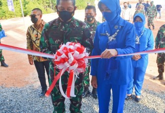 Pangkoarmada I Resmikan Pos Pengamat TNI AL Galang Batang di Bintan