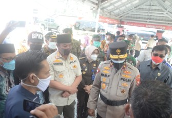 Rosjonsyah Pastikan Kesiapan Posko PPKM Mikro di Kabupaten Bengkulu Tengah