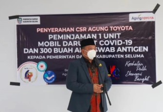 Pemintaman 1 Unit Mobil Darurat Covid-19 Dan Bantuan 300 Buah Alat Swab Antigen Dari CSR Agung Toyota