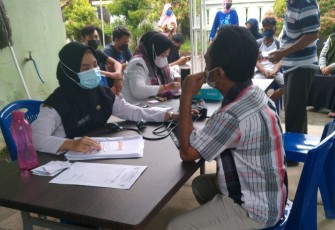 Salah Satu Peserta pada kegiatan Vaksinasi Covid-19 di wilayah Kecamatan Patebon