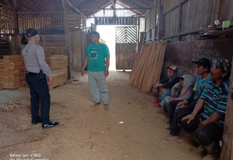 Pendisiplinan Prokes Polsek Cingambul Laksanakan Patroli Himbauan 