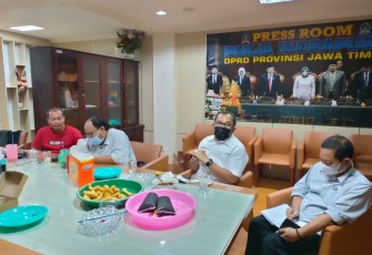 Sahat Berharap Press Room Pokja Indrapura berbasis IT