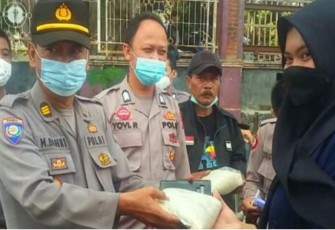 Polsek Cibatu Laksanakan Vaksinasi Presisi Polri Tahap 1 dan 2 di Halaman Masjid Besar Cibatu Garut