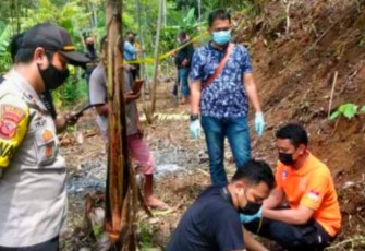 TKP penemuan Jasad Bayi Terbungkus Selimut
