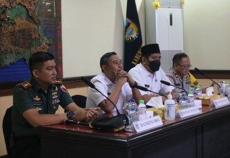 Dandim 0801/Pacitan beserta Unsur Forkopimda saat Gelar Rakor Peringatan 1 Abad PSHT dan Syuran Agung PSHW