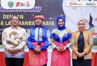 Bupati Labuhanbatu saat Hadiri Kegiatan Pengantar Alih Tugas Komandan Kodim 0209 LB 