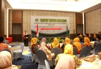 Gubernur Rohidin pada Pembukaan Rapat Kerja Daerah Kantor Wilayah Kementerian Agama Bengkulu Tahun 2022, (29/3/2022).