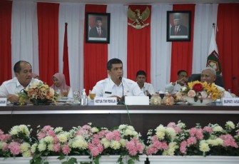 Tim Penilai Kecamatan Terbaik Tingkat Provinsi Sumatera Utara (Provsu) Tahap Final Tahun 2022 saat melakukan penilaian di Kabupaten Asahan, Rabu (16/11/2022)