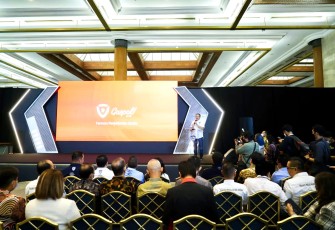 Bamsoet saat memperkenalkan logo dan tagline terbaru Super Apps IMI, Gaspol!, di sela acara Indonesia Electric Motor Show (IEMS), di JCC, Jakarta, Kamis (29/9/22).