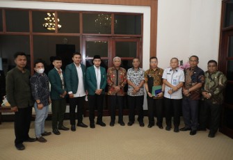 Bupati Asahan saat Terima Audiensi PW IPA Sumut