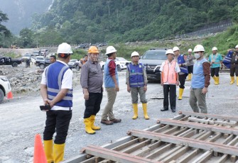 Bupati Bersama Forkopimda Kabupaten Asahan saat Kunjungi PLTA Asahan III