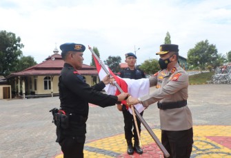 Kapolda Bengkulu saat Lepas 105 Personil Brimob BKO Polda Bali