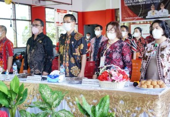 Wakil Walikota Bitung saat mengikuti kegiatan
