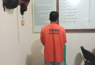 Tersangka saat diamankan