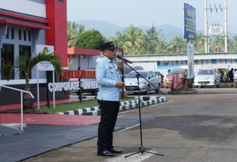 Kepala Divisi Pemasyarakatan Kantor Wilayah Kementerian Hukum dan HAM Banten Masjuno dalam Apel Pagi Pegawai di Lembaga Pemasyarakatan Kelas IIA Cilegon, Selasa (28/6/2022) kemarin.