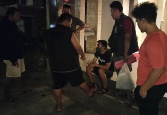 Tersangka saat diamankan