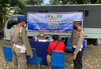 Sat Binmas Polres Tulungagung Sosialisasi Melalui 'Public Address'