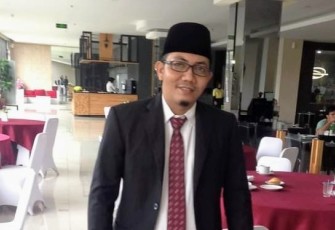 Ketua LSM ForMAT Aceh Mahyuddin Kubar