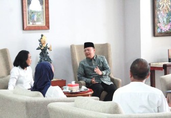 Gubernur Rohidin saat Temui Menteri PPPA RI