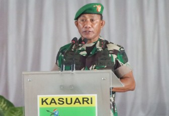 Pangdam XVIII/Kasuari, Mayjen TNI Gabriel Lema, S.Sos.