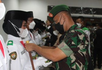 Dandim saat Hadiri Pengukuhan 72 Anggota Paskibraka Tingkat Kota Palangka Raya 