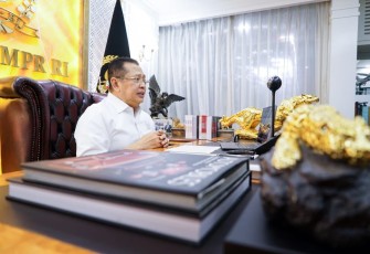 Bamsoet pada acara Talkshow Alpensouth Festival 2022 SMA Al Azhar 2 Pejaten secara daring di Jakarta, Jumat (7/10/22).